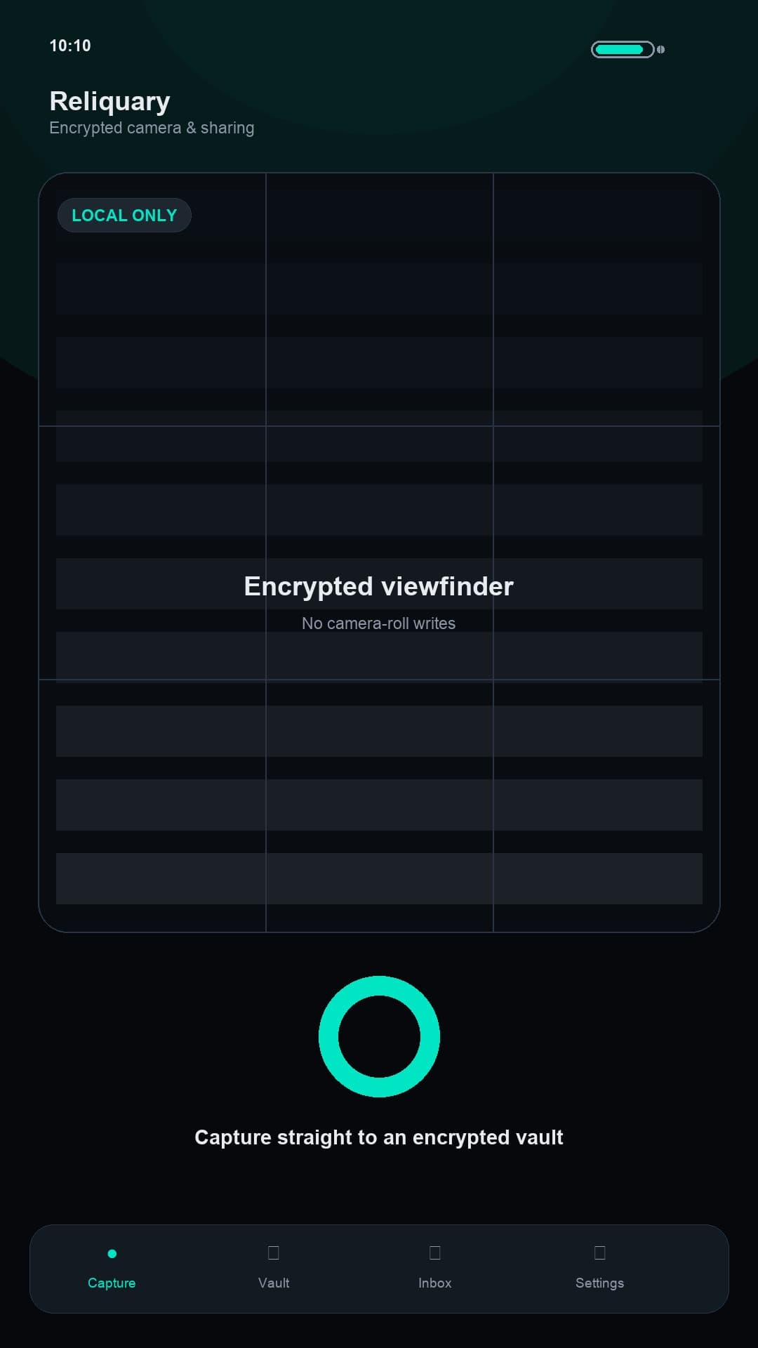 Reliquary app screenshot showing the encrypted camera viewfinder.
